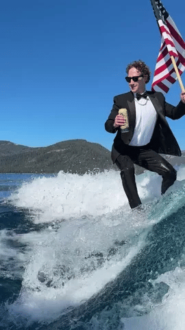Van der Waal is back in the USA 