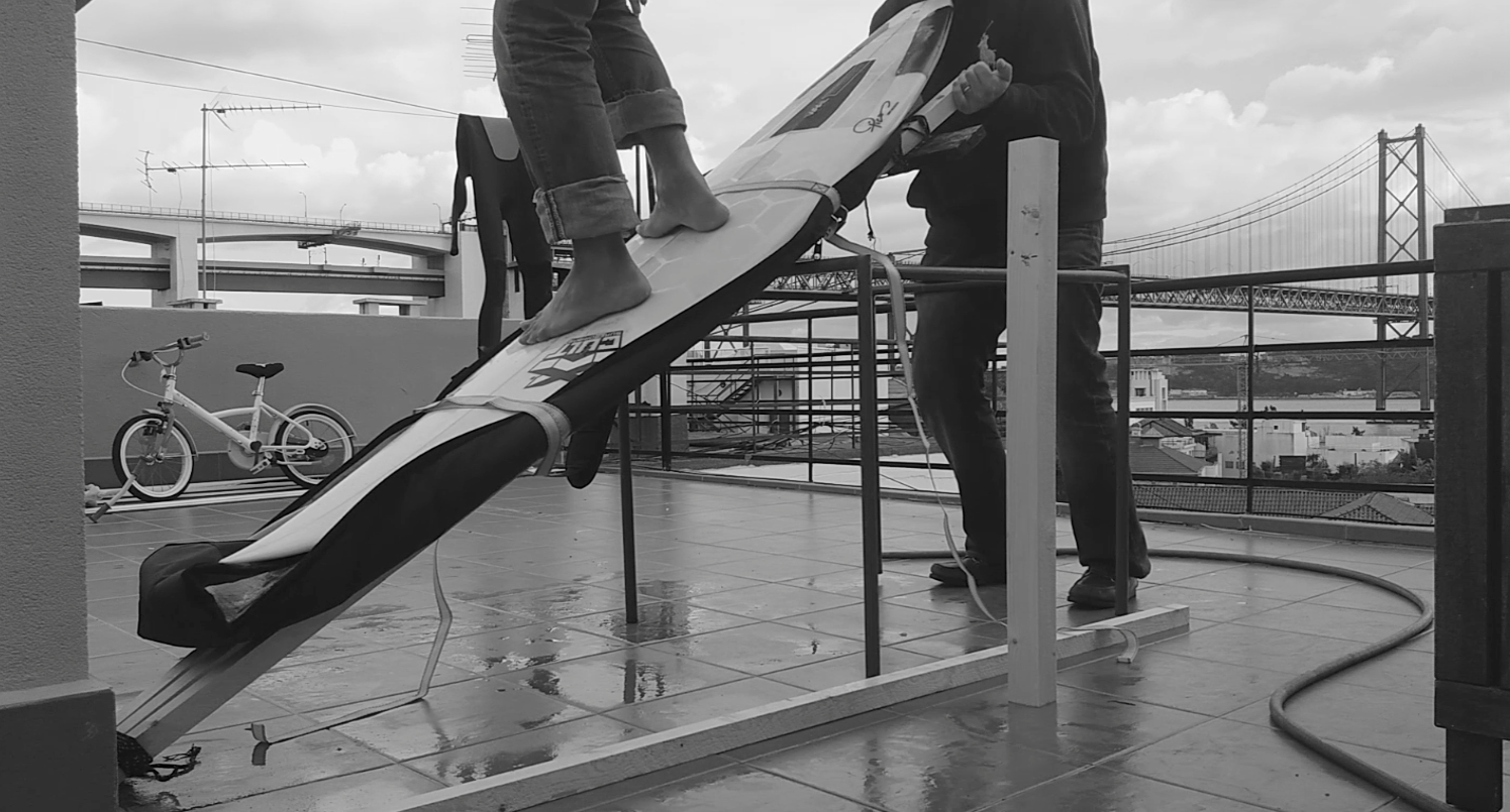 Testing surf grip levels