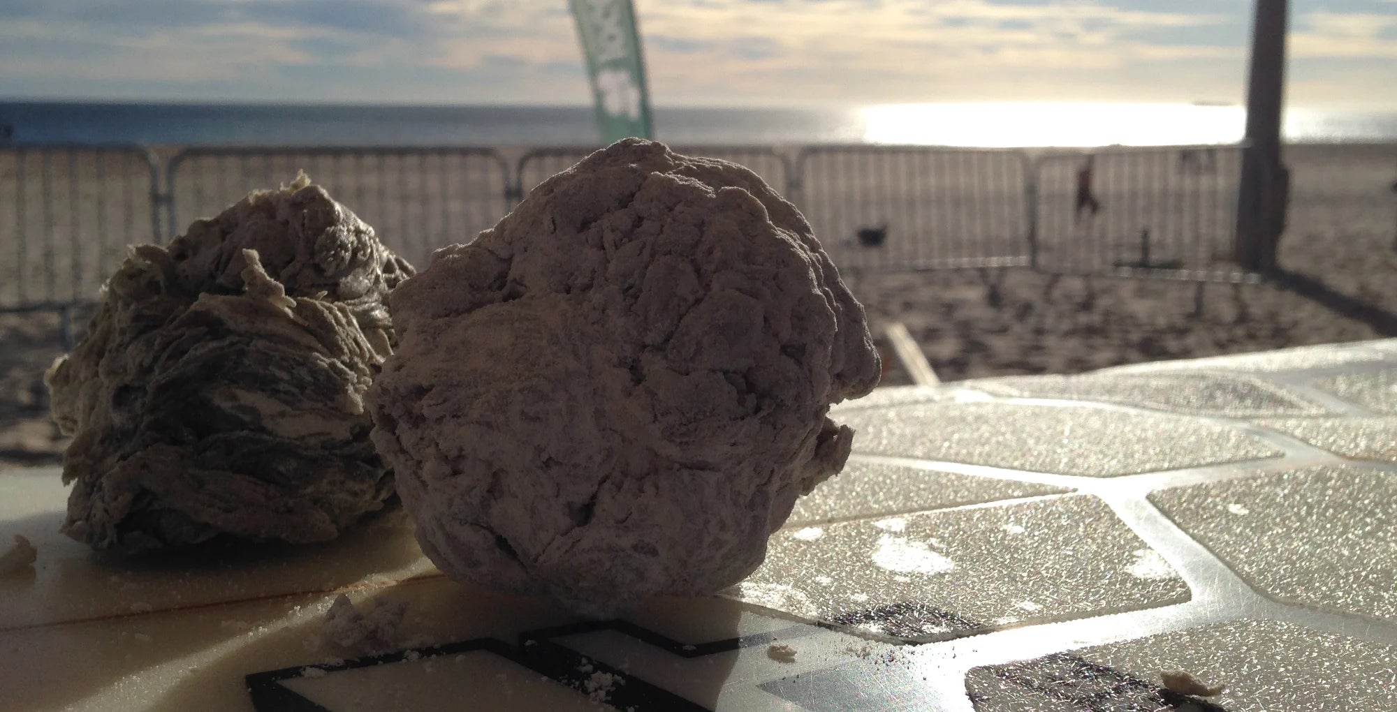 Close-up of the amount of surf wax used in a surfboard